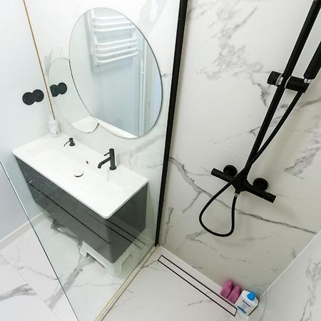 Апартаменти Apartament Good Morning Wroclaw - Parking W Cenie - Klimatyzacja - 67M2 Екстер'єр фото